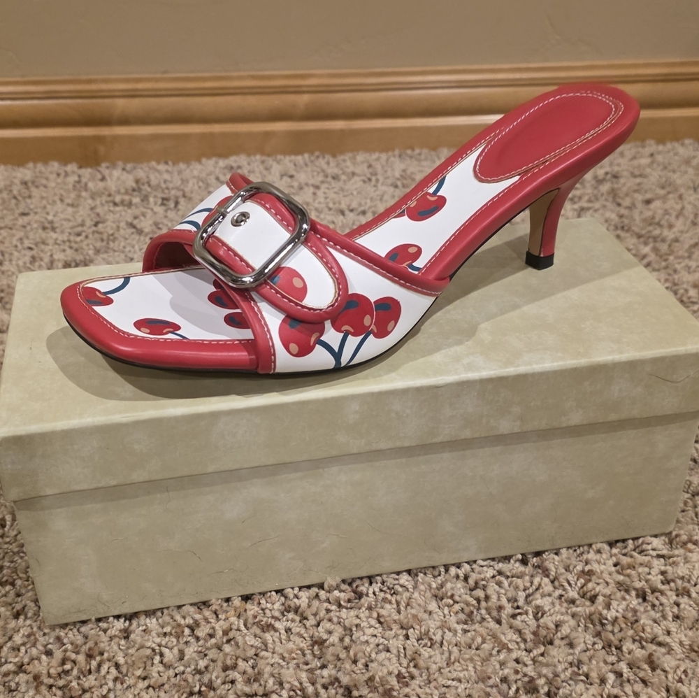 NWT Cherry Kitten Heel Sandals. Womens Size 8. Heel height is 2.3 inches. - Picture 14 of 16
